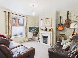 Sitting Room- click for photo gallery